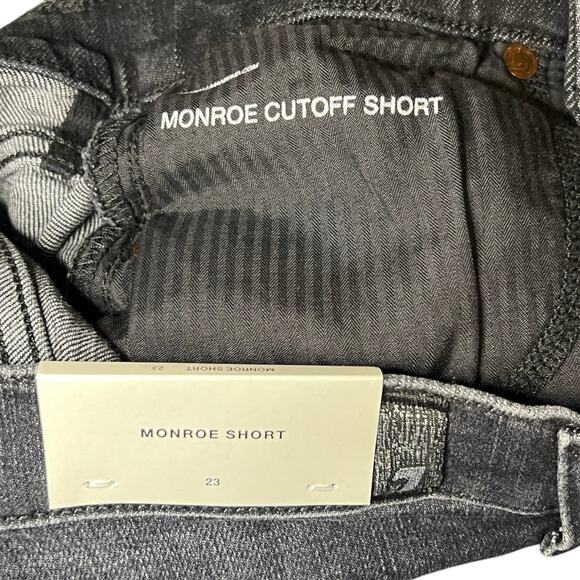 NWT 7‎ For All Mankind Black Distressed Denim Monroe Raw Cut Off Shorts Size 23 - Picture 5 of 8
